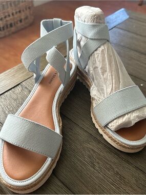 Lucky Brand Light Blue Espadrille Platform Sandals